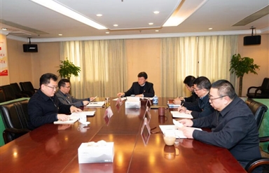 幸运农场集团党委召开中心组学习专题研讨 党的十九届四中全会及省委十一届六次 全会精神